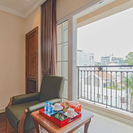 Hoang Lan Hotel Хошимин Екстериор снимка
