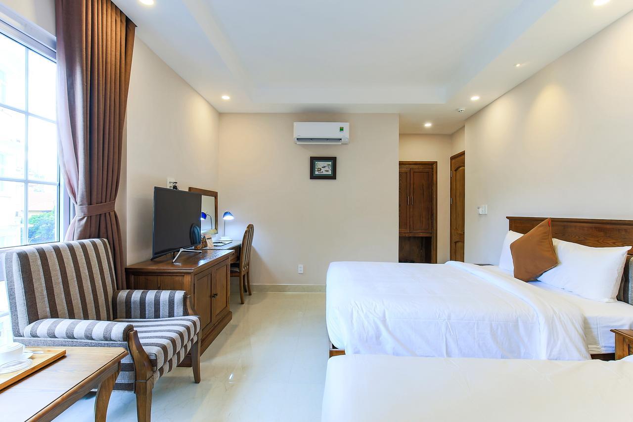 Hoang Lan Hotel Хошимин Екстериор снимка