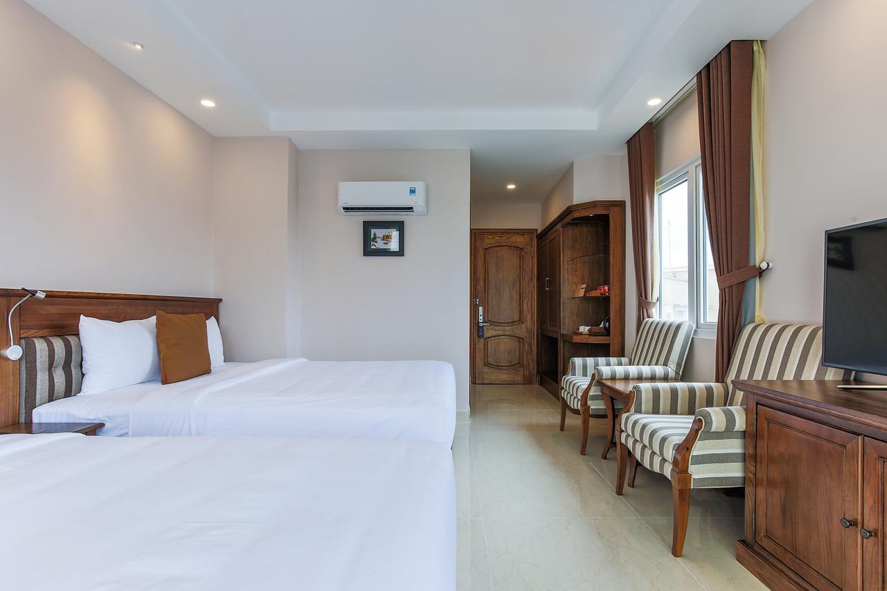 Hoang Lan Hotel Хошимин Екстериор снимка