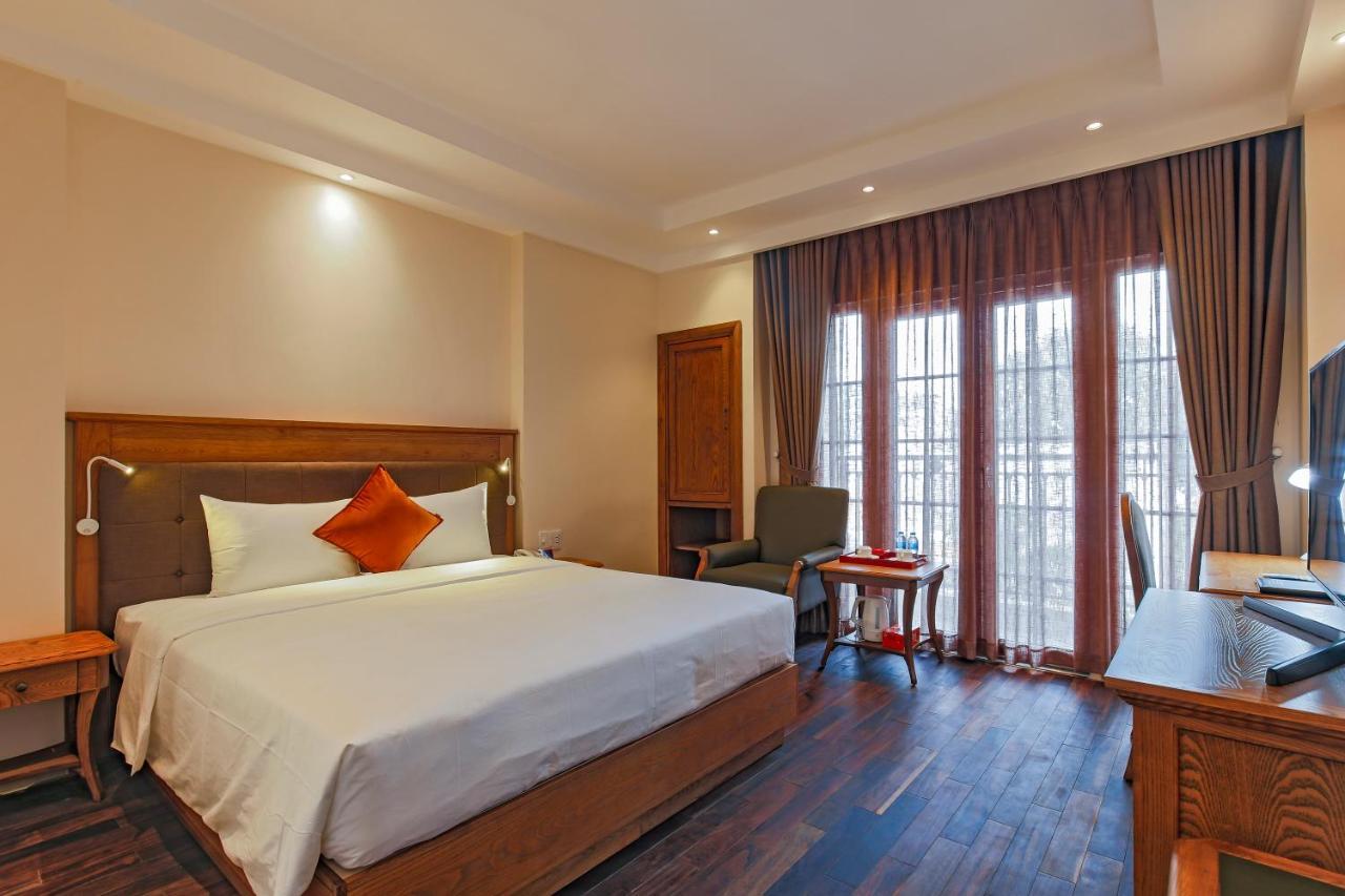 Hoang Lan Hotel Хошимин Екстериор снимка