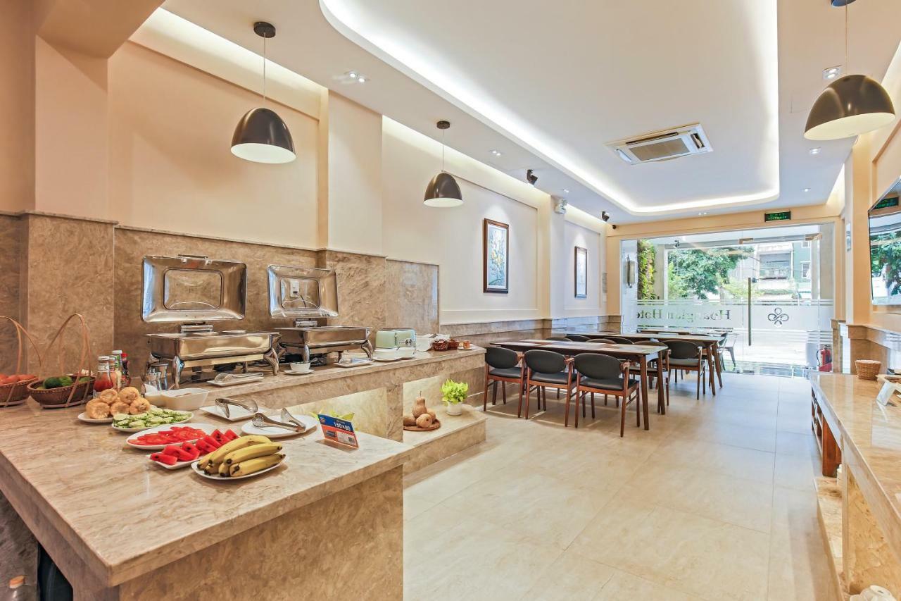 Hoang Lan Hotel Хошимин Екстериор снимка